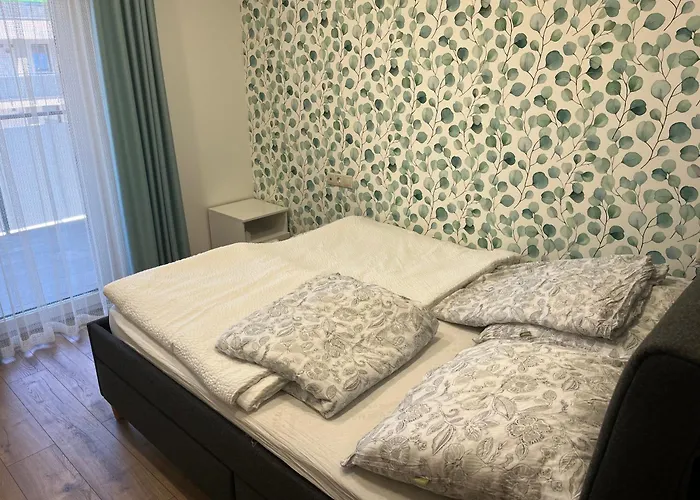 Keszthely Apartman דירה קסזטלי